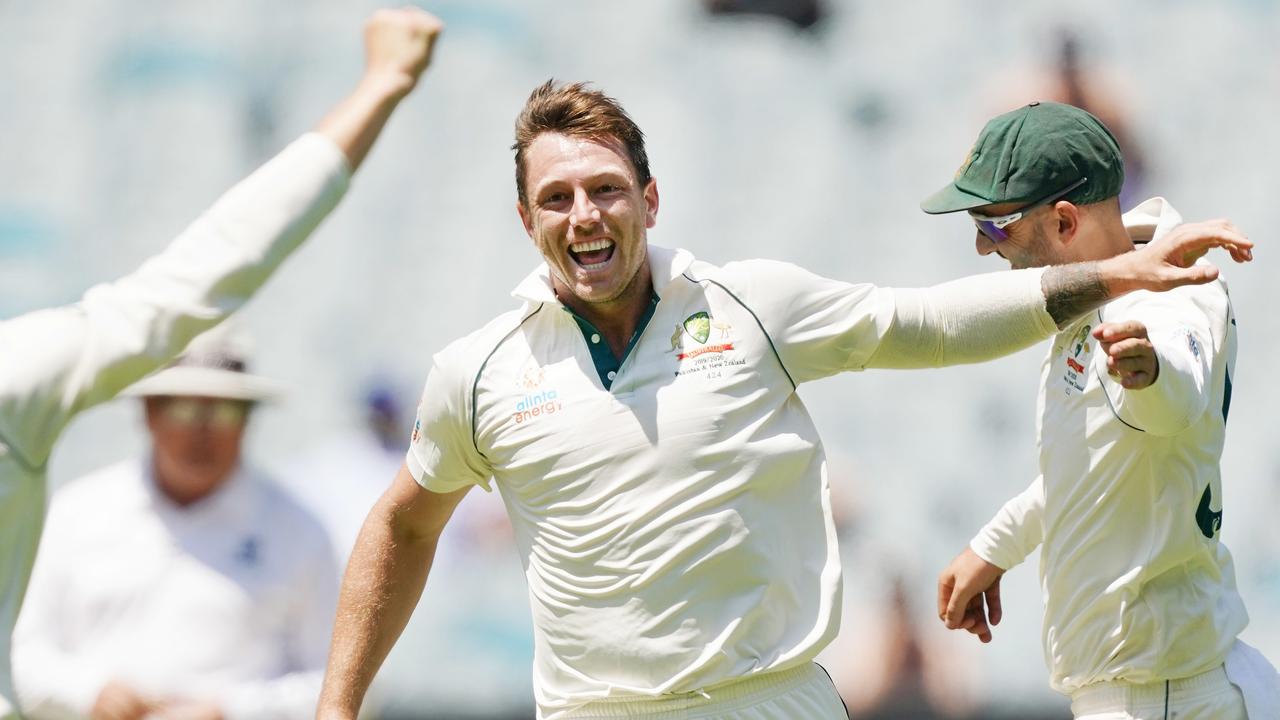 James Pattinson